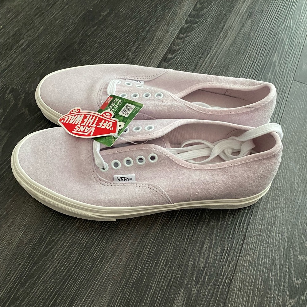 NWT Vans Pig Suede Authentic Pink Women’s Sneakers
